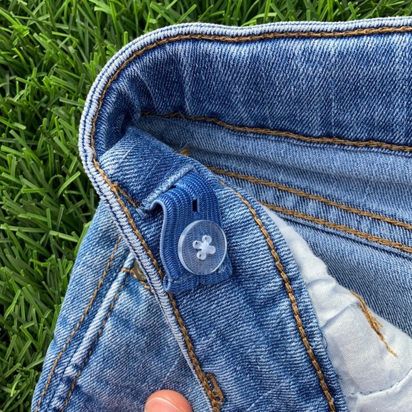 Epic Threads Jean Shorts // Girl’s Size 8 - Picture 4 of 10